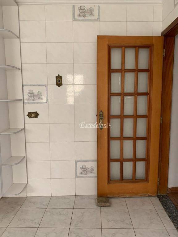 Sobrado à venda com 4 quartos, 150m² - Foto 3