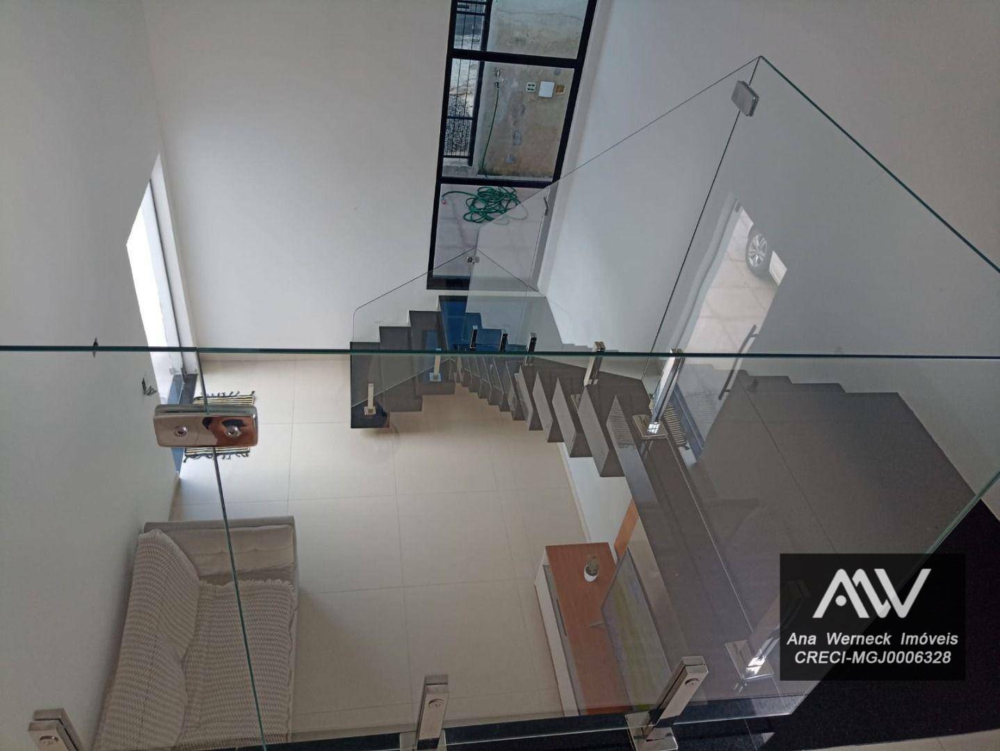 Casa à venda com 3 quartos, 271m² - Foto 6