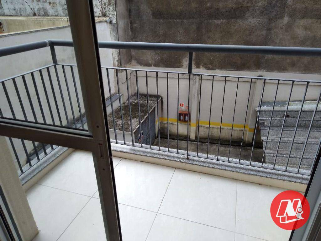 Apartamento para alugar com 1 quarto, 44m² - Foto 11