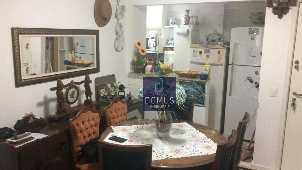 Apartamento à venda com 2 quartos, 65m² - Foto 2