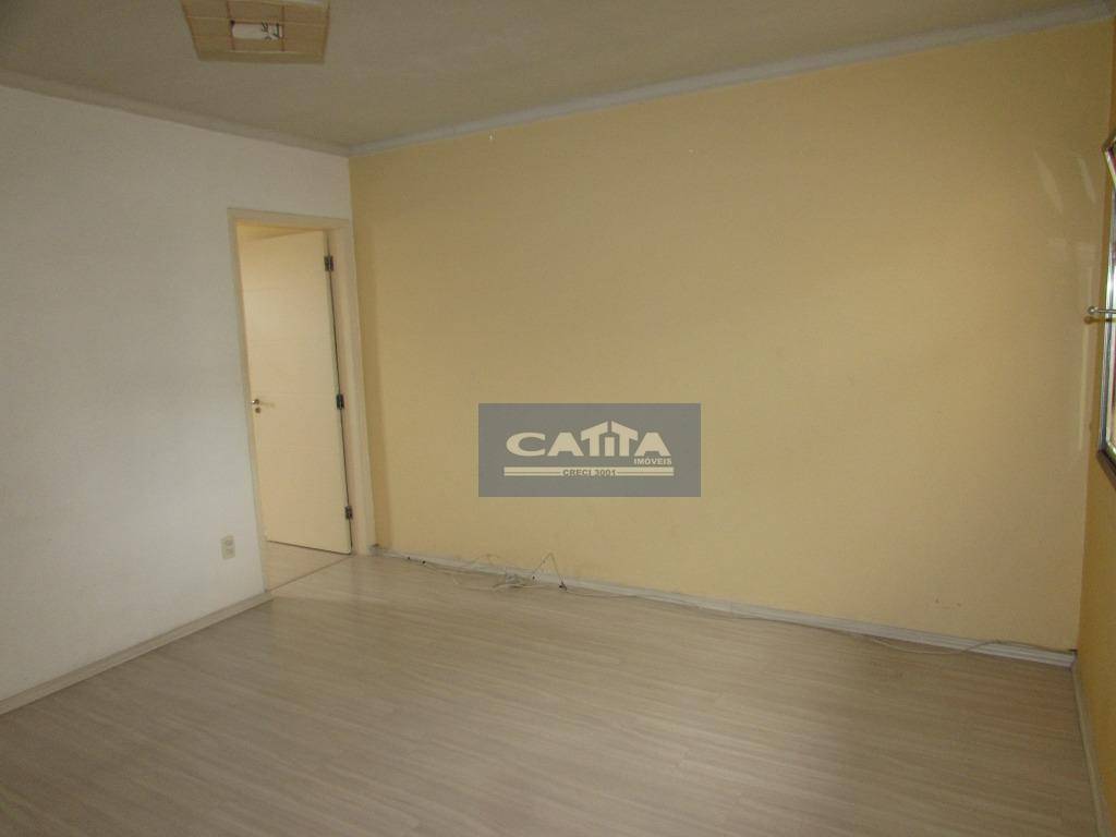 Sobrado à venda com 2 quartos, 180m² - Foto 4