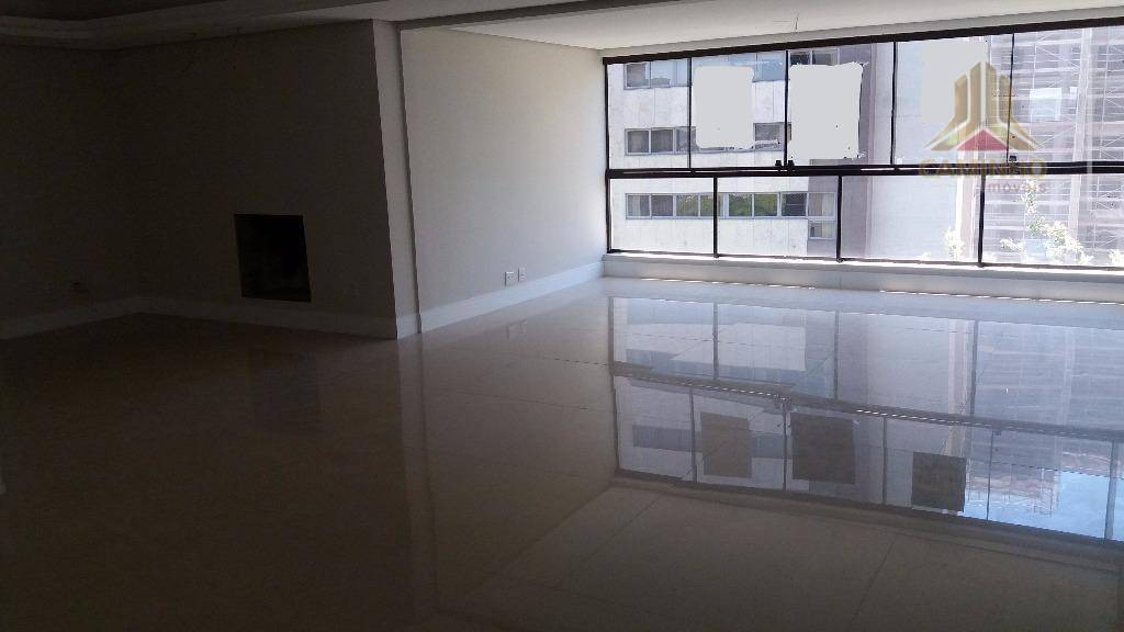 Apartamento à venda com 3 quartos, 174m² - Foto 1