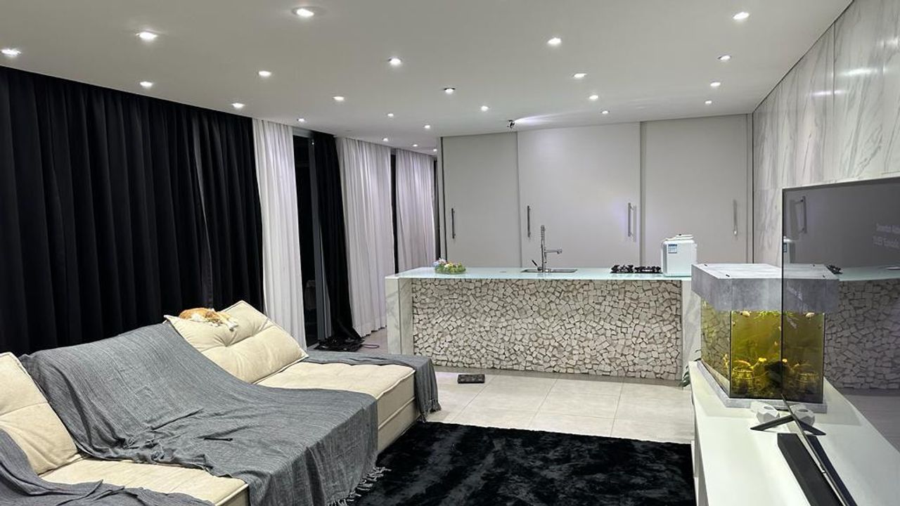 Casa à venda com 2 quartos, 110m² - Foto 5