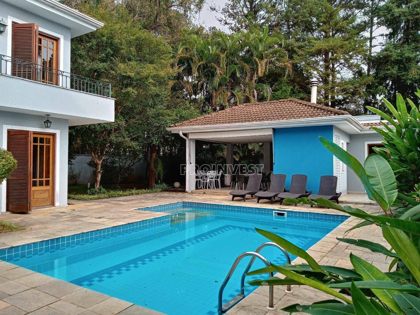 Casa de Condomínio à venda com 3 quartos, 379m² - Foto 1