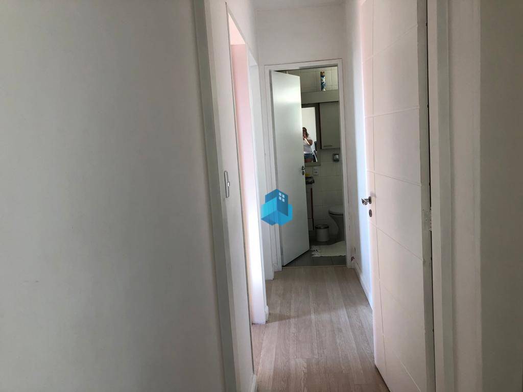 Apartamento à venda com 2 quartos, 77m² - Foto 6