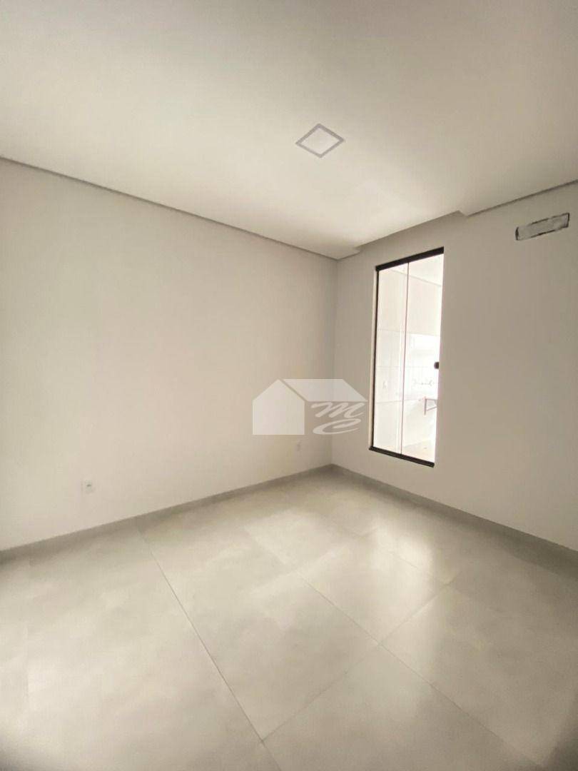 Casa à venda com 3 quartos, 120m² - Foto 25