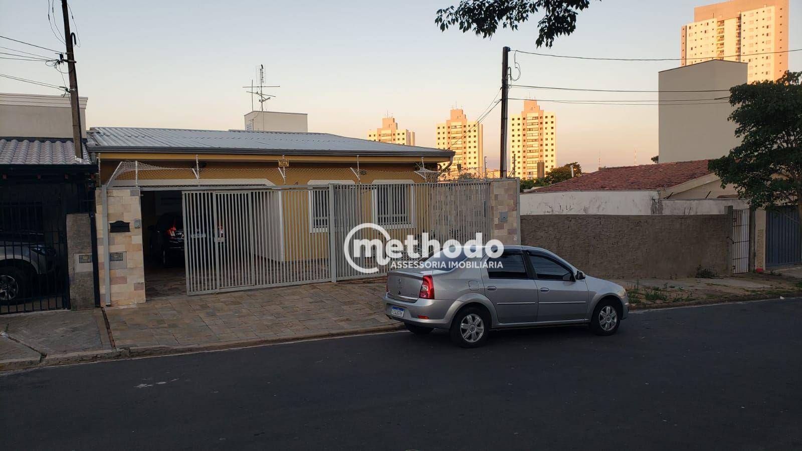 Casa à venda com 4 quartos, 205m² - Foto 1