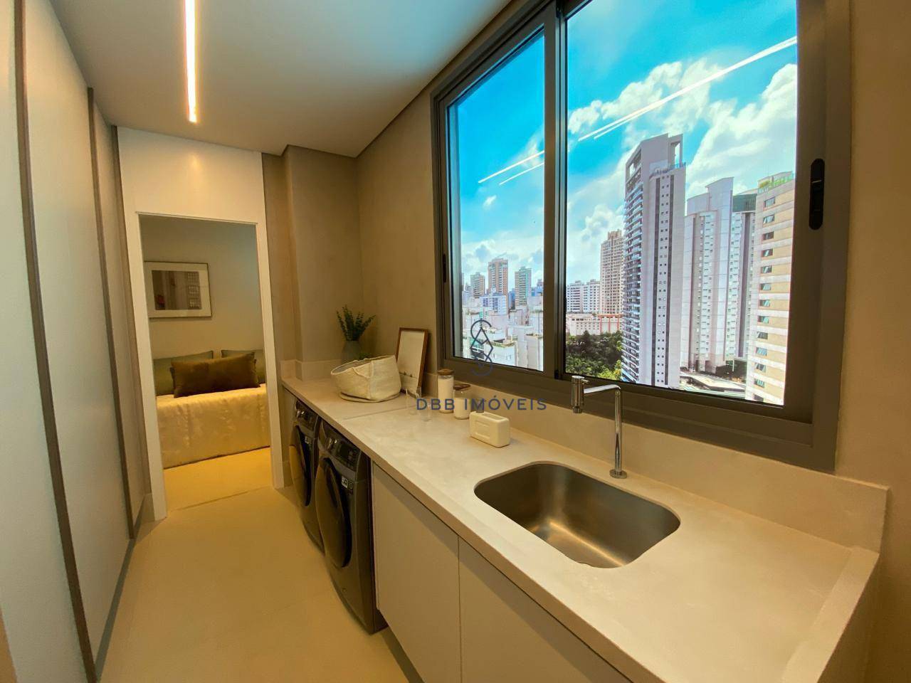 Apartamento à venda com 4 quartos, 199m² - Foto 8
