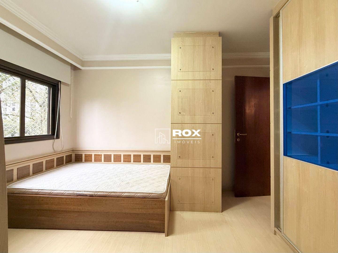 Apartamento para alugar com 3 quartos, 178m² - Foto 25