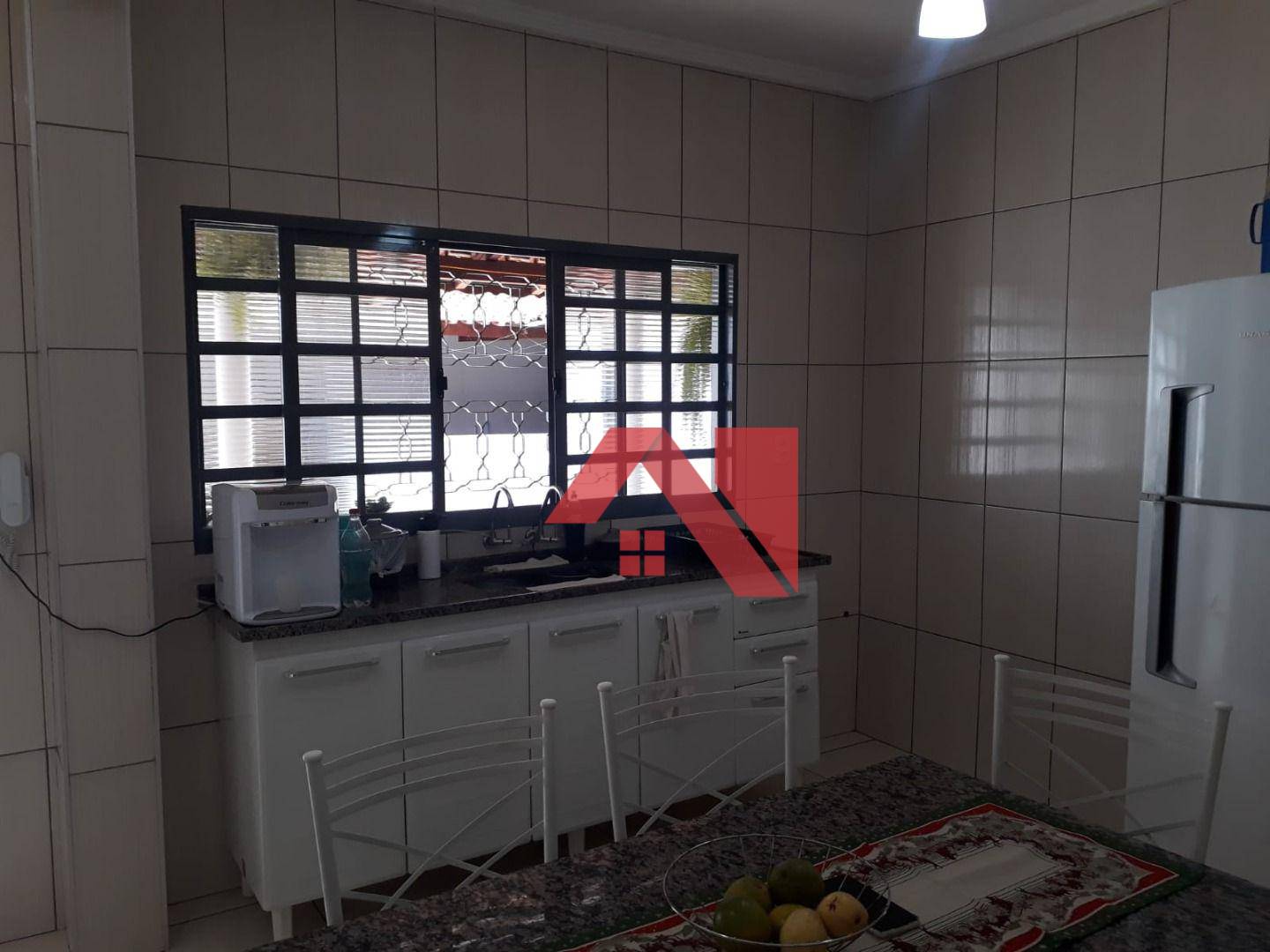 Casa à venda com 3 quartos, 198m² - Foto 12