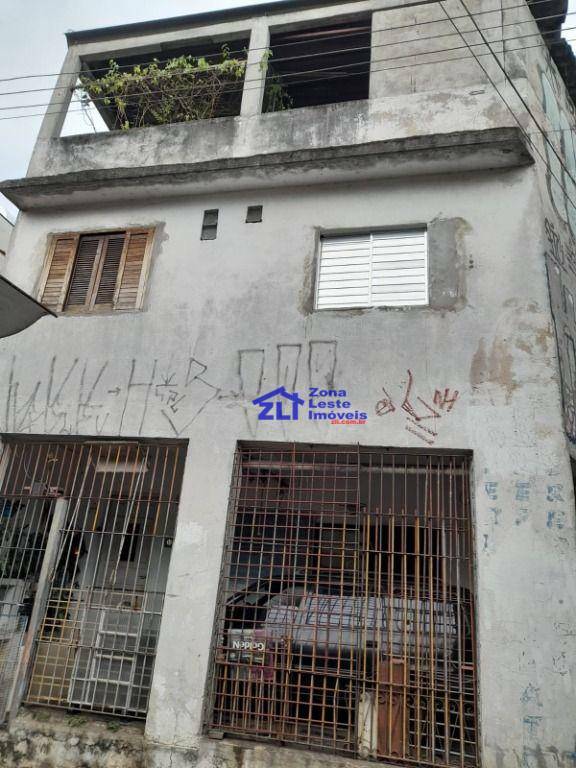 Sobrado à venda com 5 quartos, 190m² - Foto 2