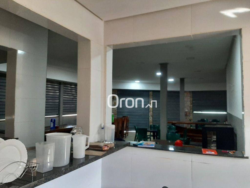 Sobrado à venda com 3 quartos, 340m² - Foto 4