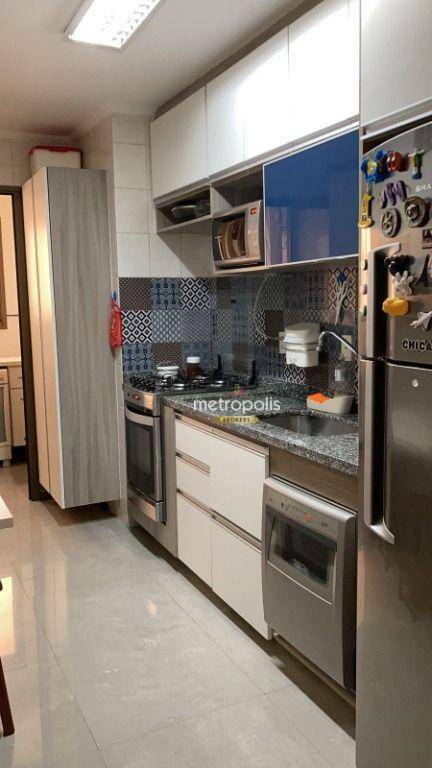 Apartamento à venda com 2 quartos, 75m² - Foto 4