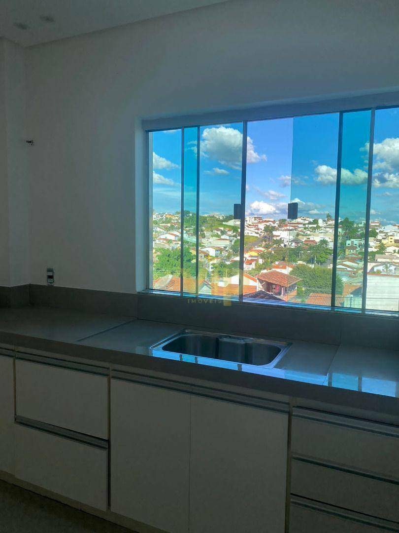 Apartamento à venda com 3 quartos, 110m² - Foto 3