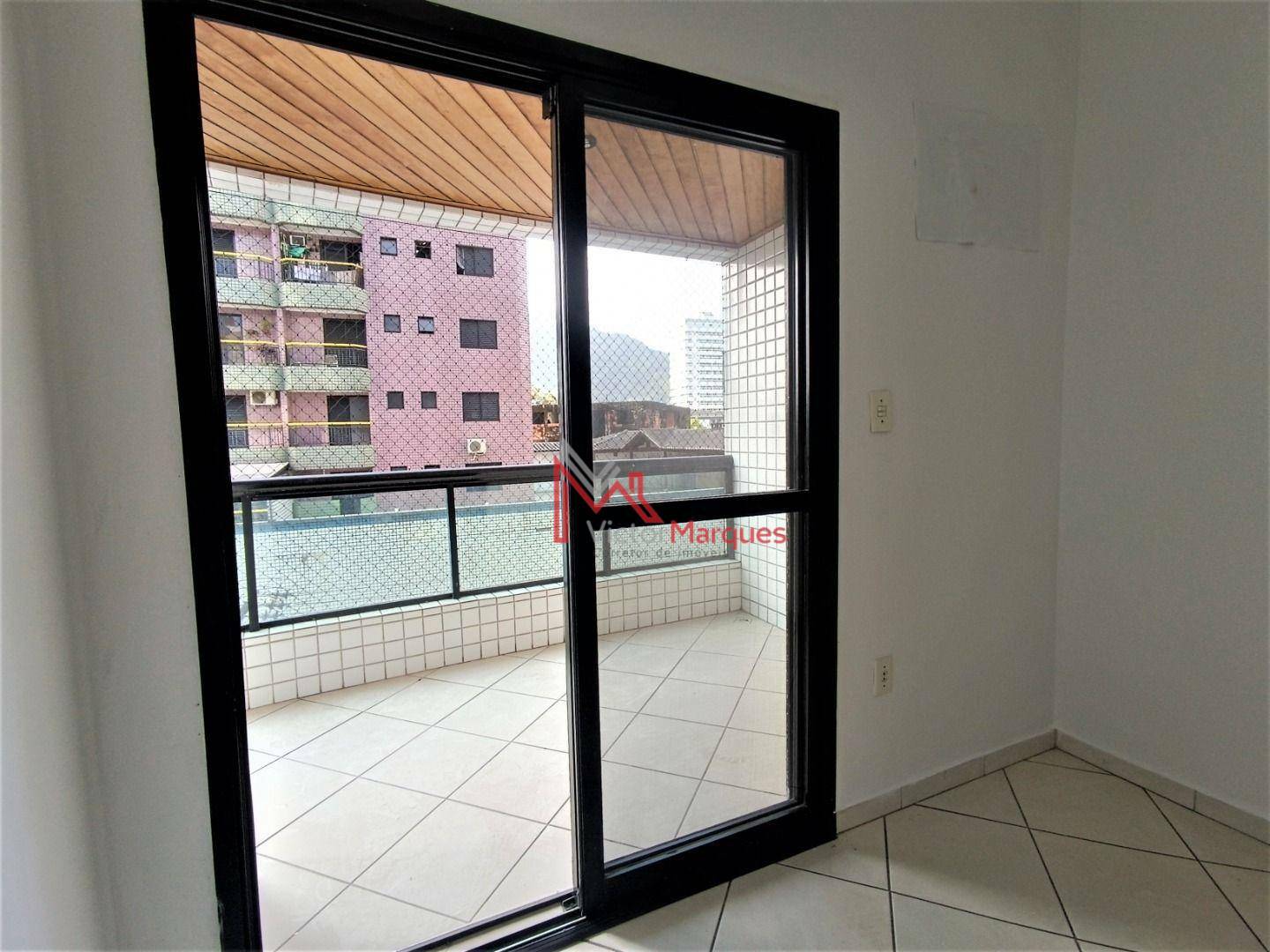 Apartamento para alugar com 3 quartos, 125m² - Foto 3