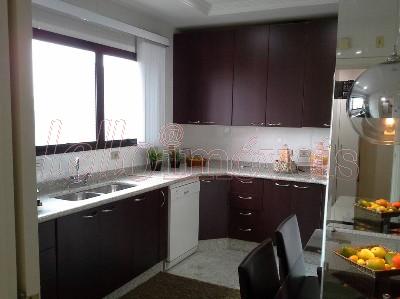 Apartamento à venda com 4 quartos, 156m² - Foto 17