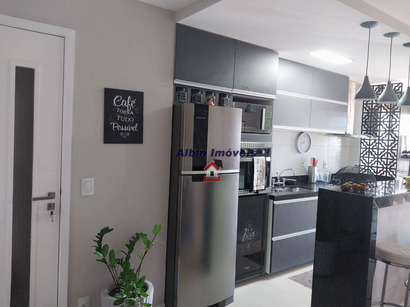 Apartamento à venda com 2 quartos, 90m² - Foto 4