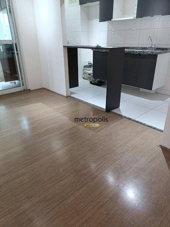 Apartamento para alugar com 2 quartos, 56m² - Foto 13