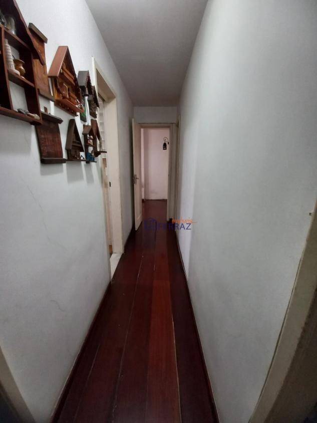 Apartamento à venda com 3 quartos, 136m² - Foto 6