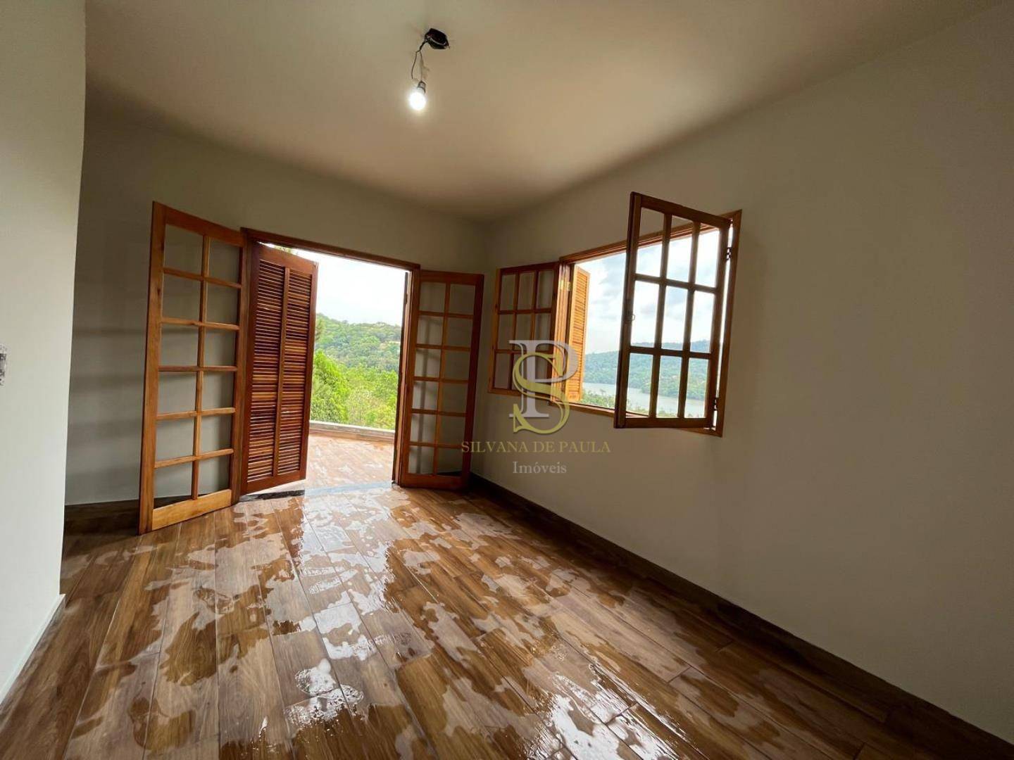 Casa de Condomínio à venda com 4 quartos, 300m² - Foto 16