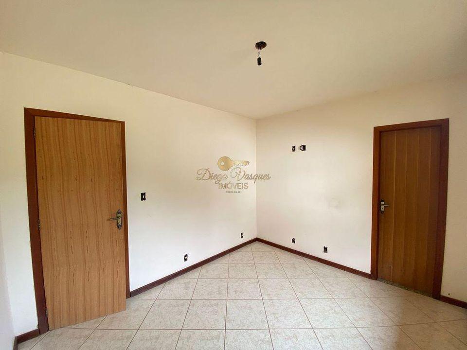 Casa à venda com 2 quartos, 600m² - Foto 12