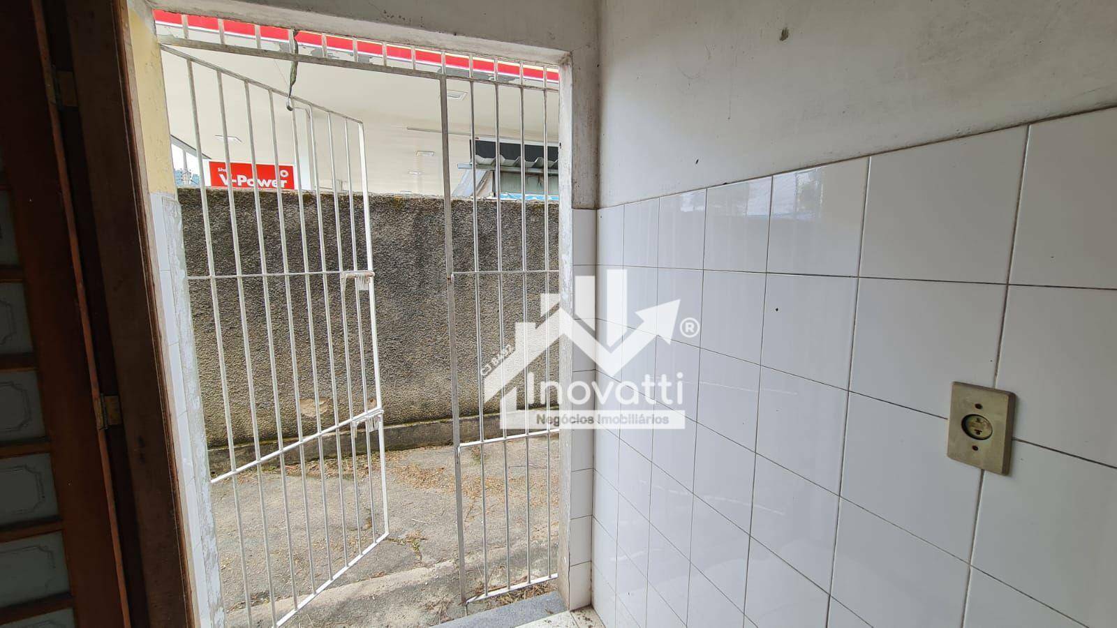 Casa à venda com 2 quartos, 115m² - Foto 14