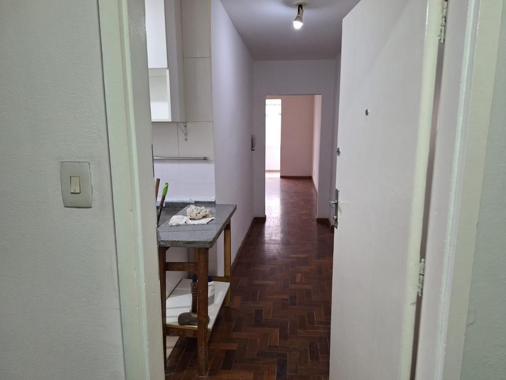 Apartamento à venda com 1 quarto, 64m² - Foto 15