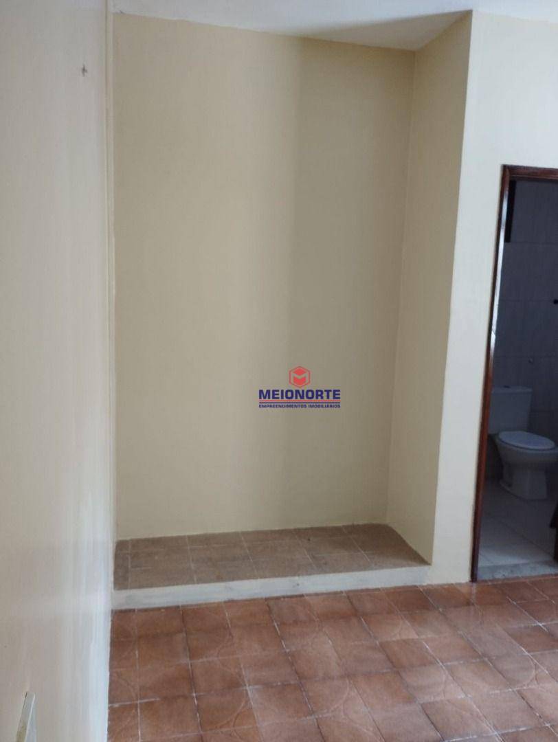 Casa à venda com 4 quartos, 150m² - Foto 14