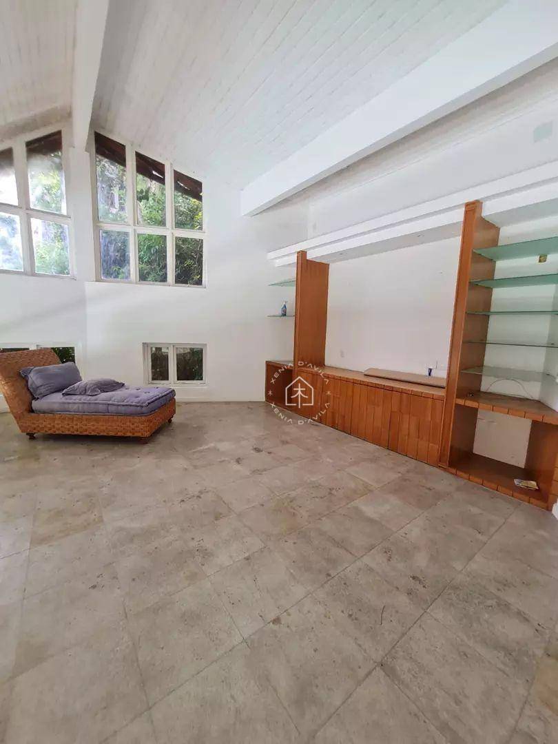 Casa de Condomínio à venda com 4 quartos, 680m² - Foto 5