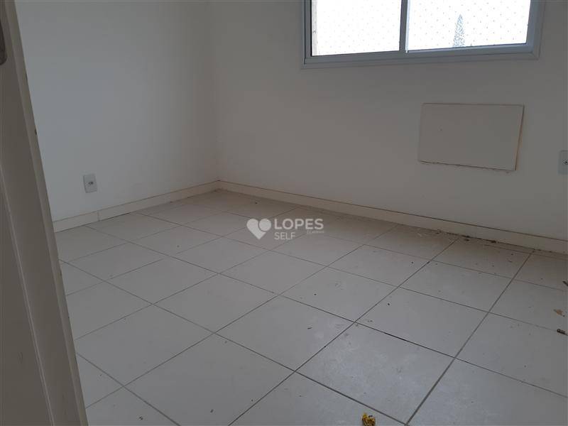 Apartamento à venda com 2 quartos, 57m² - Foto 4