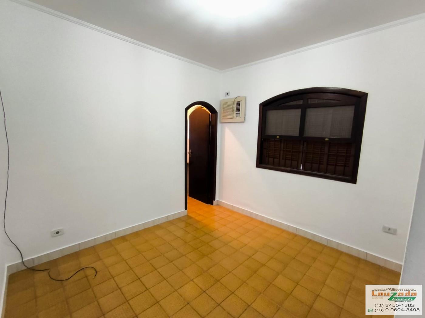 Casa para alugar com 2 quartos, 360m² - Foto 13