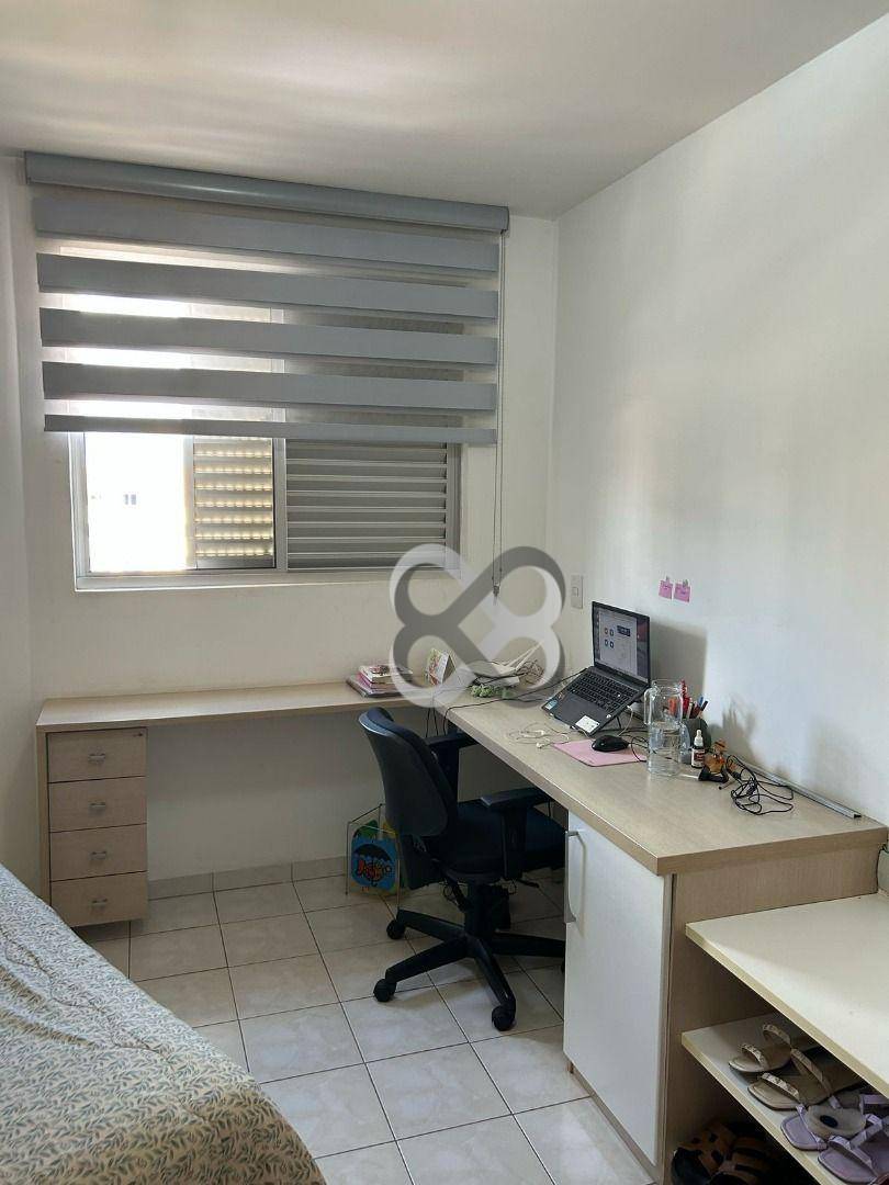 Apartamento para alugar com 2 quartos, 64m² - Foto 7