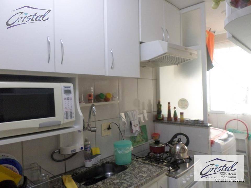 Apartamento à venda com 3 quartos, 57m² - Foto 3