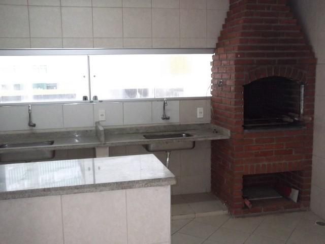 Apartamento à venda com 2 quartos, 75m² - Foto 19