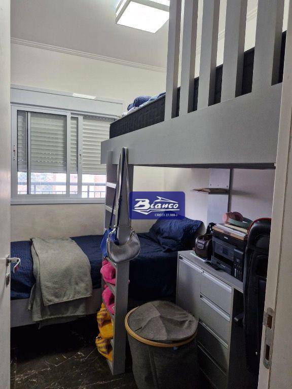 Apartamento à venda com 2 quartos, 68m² - Foto 17