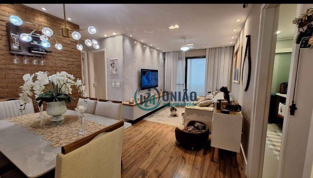 Apartamento à venda com 2 quartos, 83m² - Foto 2