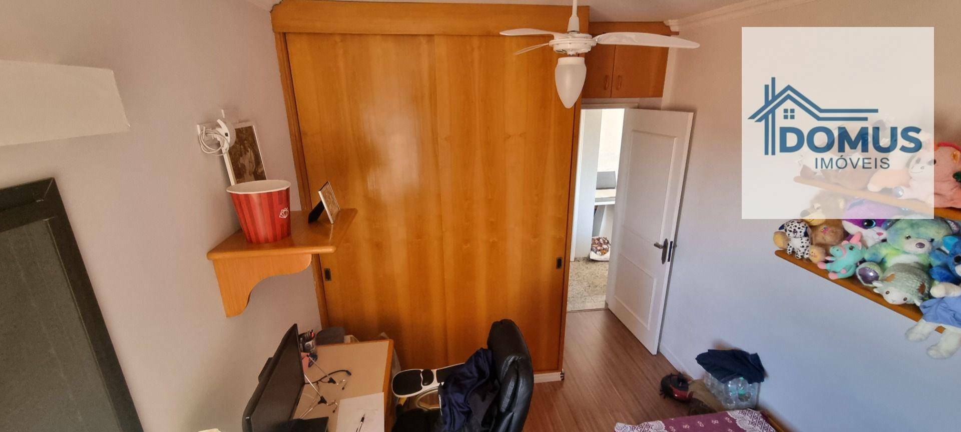 Apartamento à venda com 2 quartos, 64m² - Foto 19