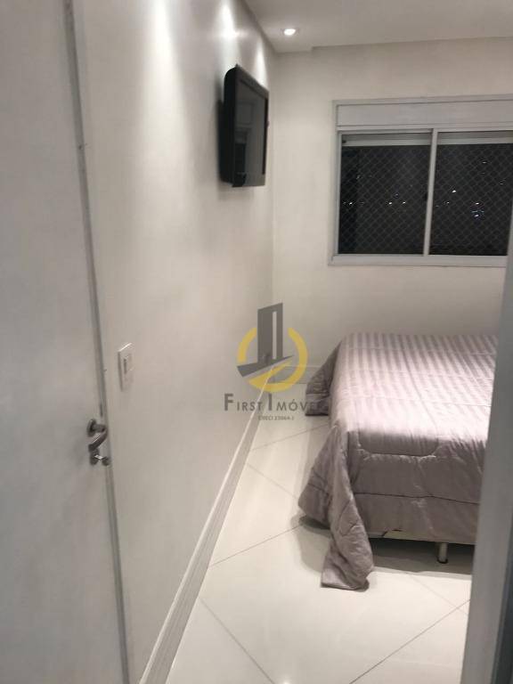 Apartamento para alugar com 2 quartos, 72m² - Foto 14