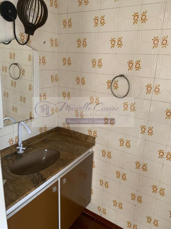 Casa para alugar com 3 quartos, 280m² - Foto 26