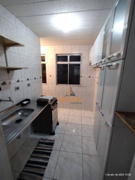 Apartamento à venda com 2 quartos, 47m² - Foto 3