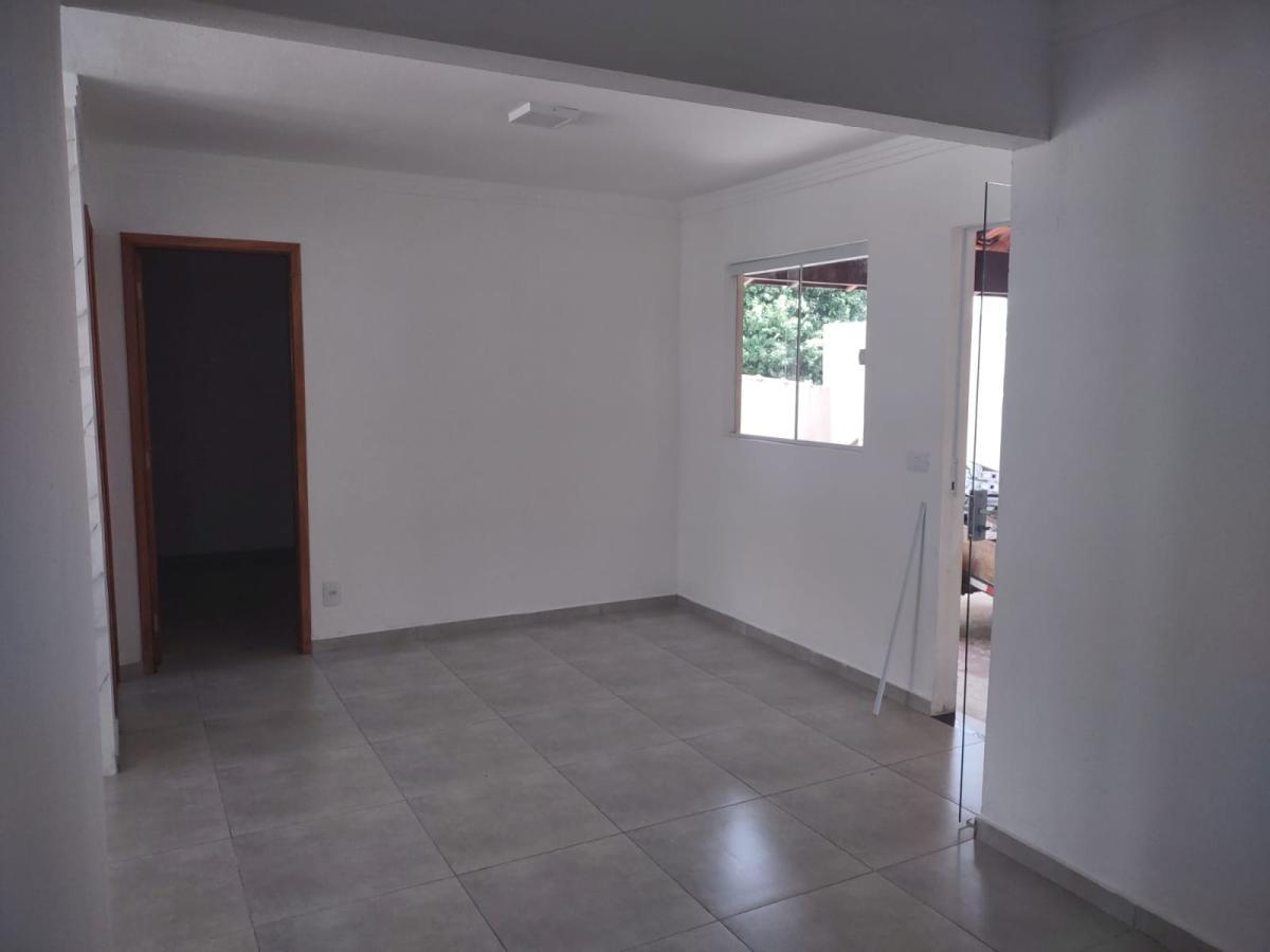 Casa à venda com 3 quartos, 200m² - Foto 18