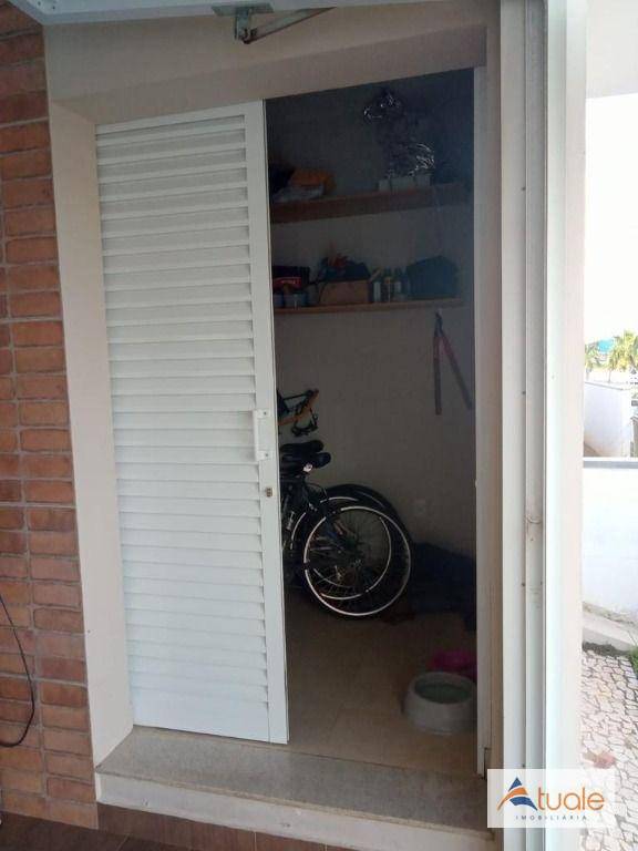 Casa de Condomínio à venda com 3 quartos, 210m² - Foto 29