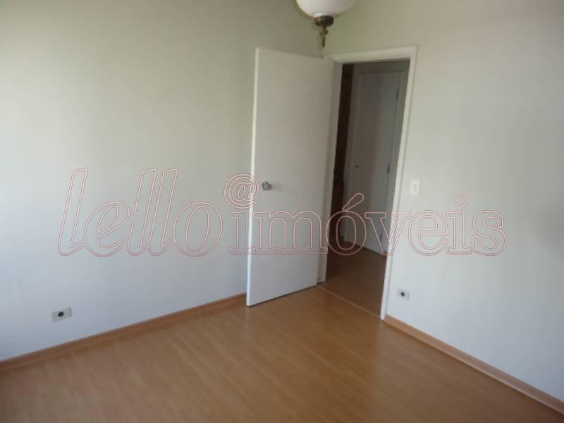 Apartamento para alugar com 2 quartos, 130m² - Foto 9