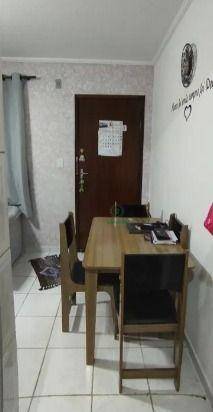 Apartamento à venda com 2 quartos, 60m² - Foto 3