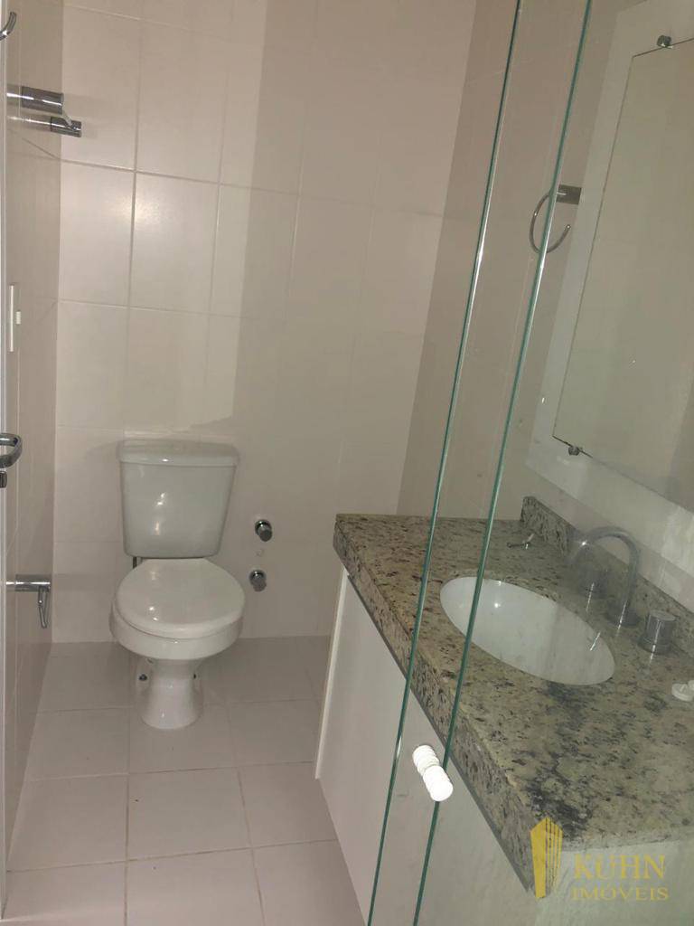 Apartamento à venda com 3 quartos, 86m² - Foto 4