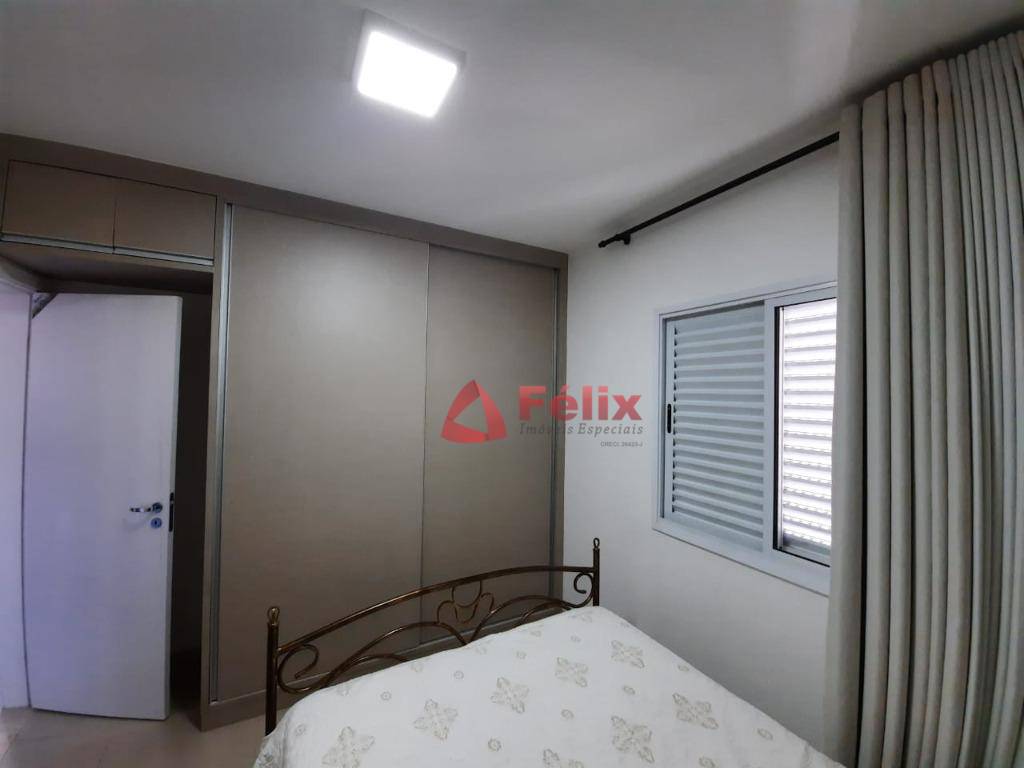 Apartamento à venda com 3 quartos, 89m² - Foto 12