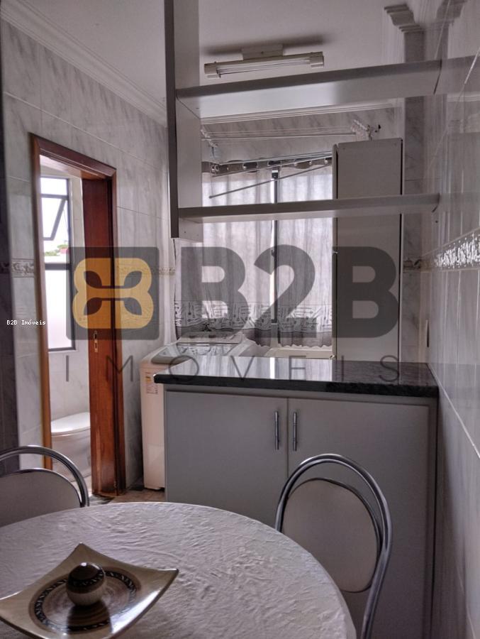 Apartamento à venda com 2 quartos, 75m² - Foto 6