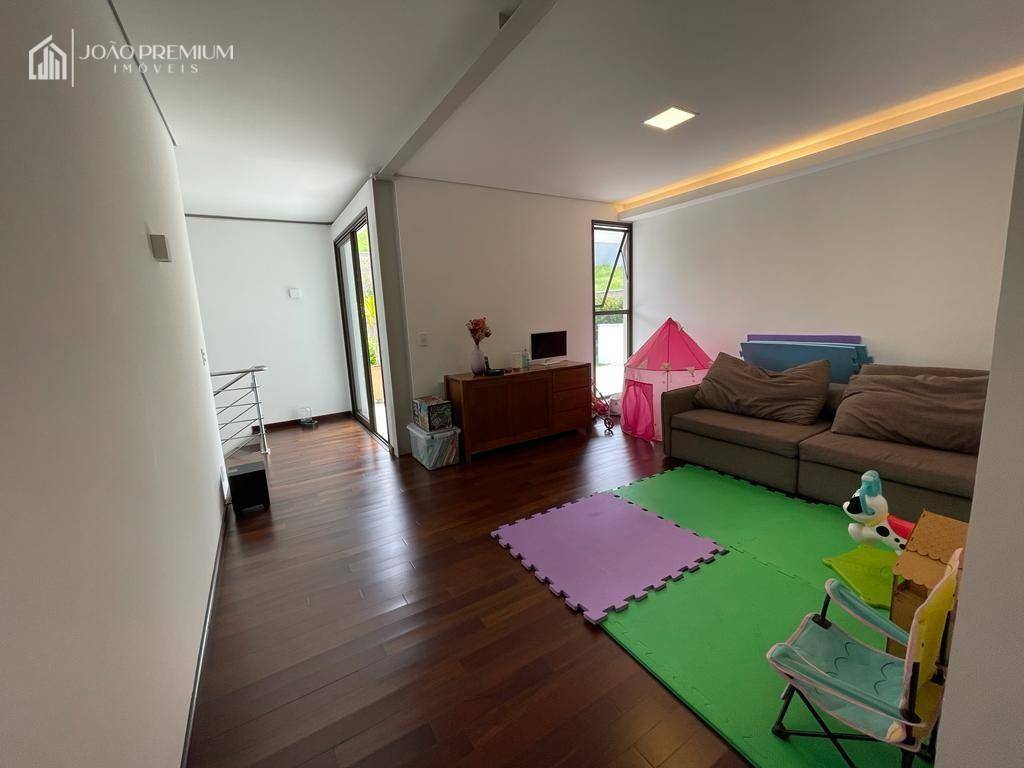 Sobrado à venda com 3 quartos, 380m² - Foto 8