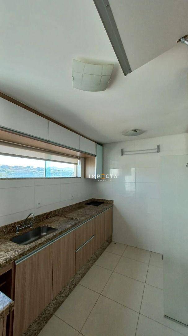 Apartamento para alugar com 3 quartos, 78m² - Foto 14