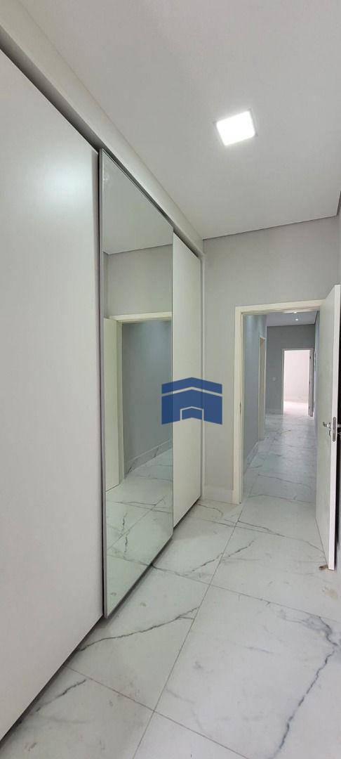 Sobrado à venda com 3 quartos, 206m² - Foto 29